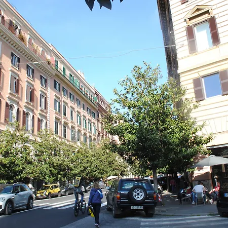 Bed & Breakfast Lombardo Rome