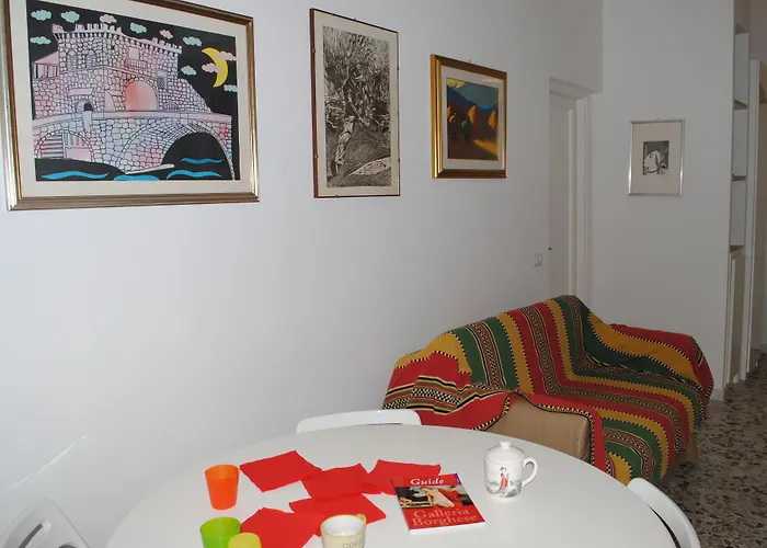 住宿加早餐酒店 隆巴多住宿加早餐旅馆